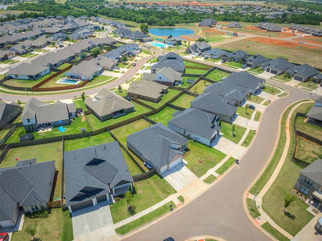 15401 Jasper Lane, Edmond, OK 73013
