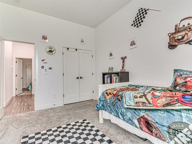 15401 Jasper Lane, Edmond, OK 73013