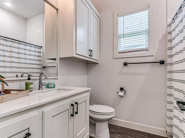 15401 Jasper Lane, Edmond, OK 73013