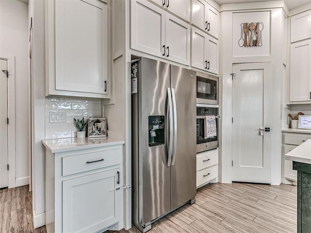 15401 Jasper Lane, Edmond, OK 73013