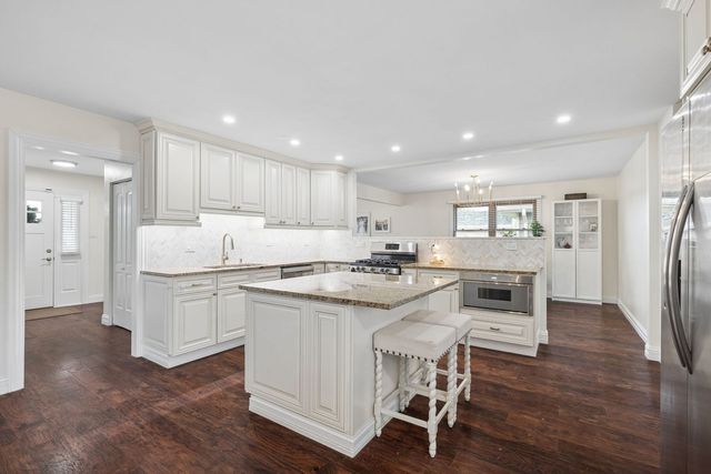 9100 170th Street, Orland Hills, IL 60487