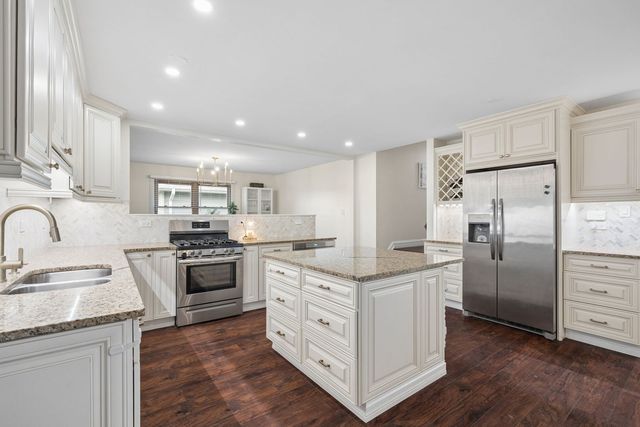 9100 170th Street, Orland Hills, IL 60487
