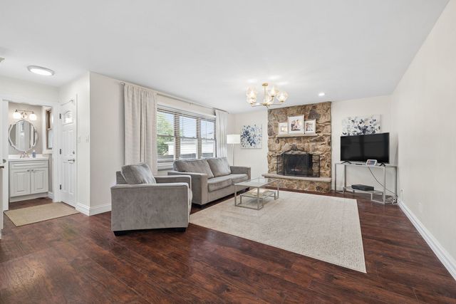 9100 170th Street, Orland Hills, IL 60487