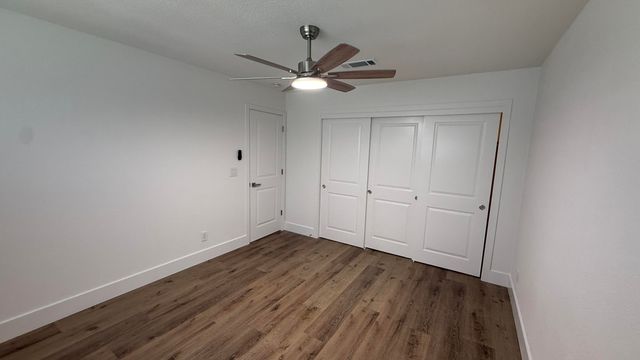 2329 Michael Circle, Hanford, CA 93230