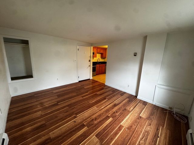 87R Madison St 2R, Malden, MA 02148