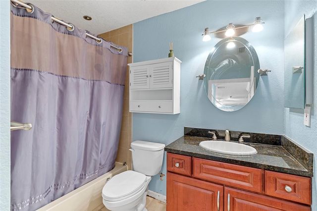 10265 GANDY BOULEVARD N 813, St Petersburg, FL 33702