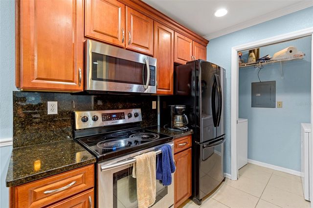 10265 GANDY BOULEVARD N 813, St Petersburg, FL 33702