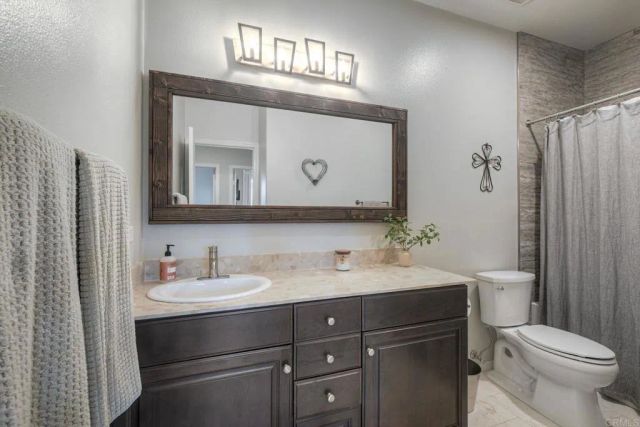 6989 Brass Place, Carlsbad, CA 92009