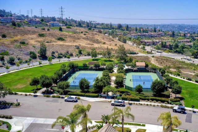 6989 Brass Place, Carlsbad, CA 92009
