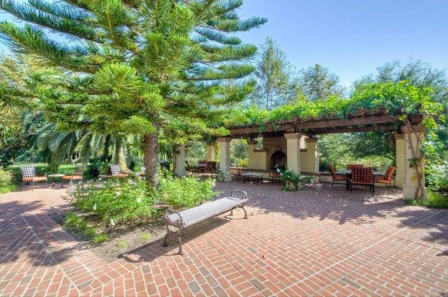 6989 Brass Place, Carlsbad, CA 92009