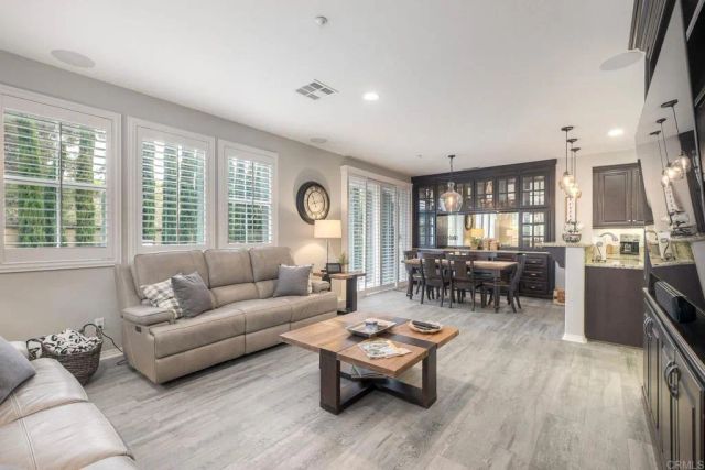 6989 Brass Place, Carlsbad, CA 92009