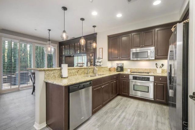 6989 Brass Place, Carlsbad, CA 92009