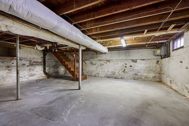 108 Parsons Street, Easthampton, MA 01027