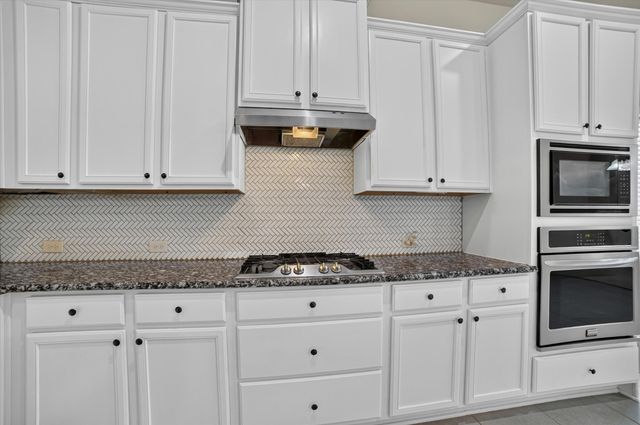 10712 Troutt Drive, Mckinney, TX 75072