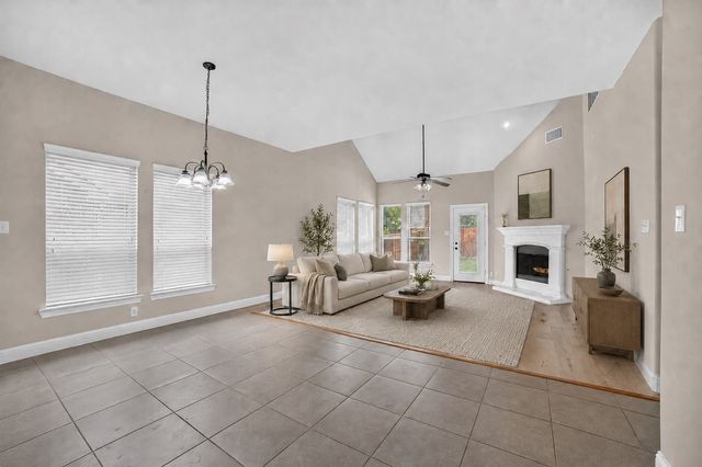 10712 Troutt Drive, Mckinney, TX 75072