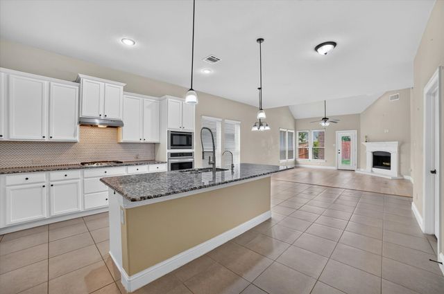 10712 Troutt Drive, Mckinney, TX 75072