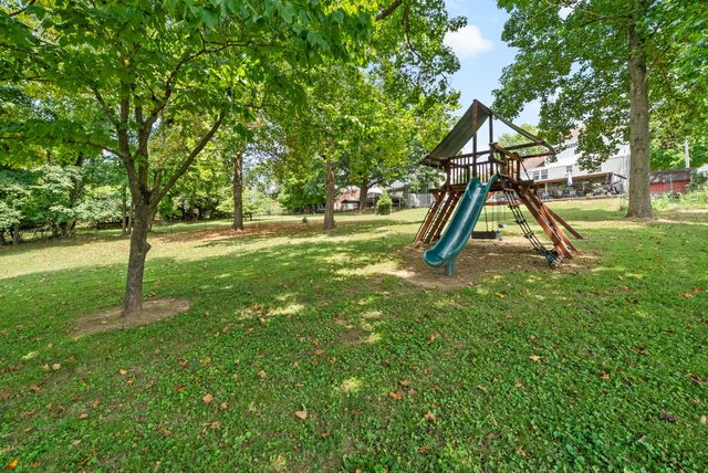 2610 Airpark Dr, Nashville, TN 37206