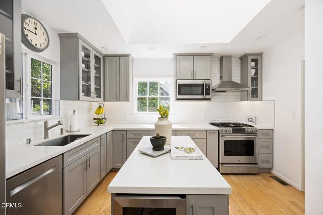 1480 Vista Lane, Pasadena, CA 91103