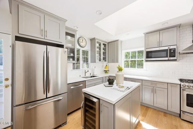 1480 Vista Lane, Pasadena, CA 91103