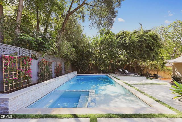 1480 Vista Lane, Pasadena, CA 91103