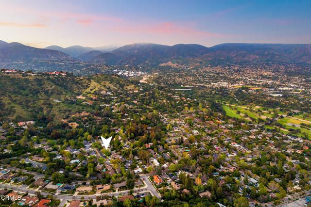 1480 Vista Lane, Pasadena, CA 91103