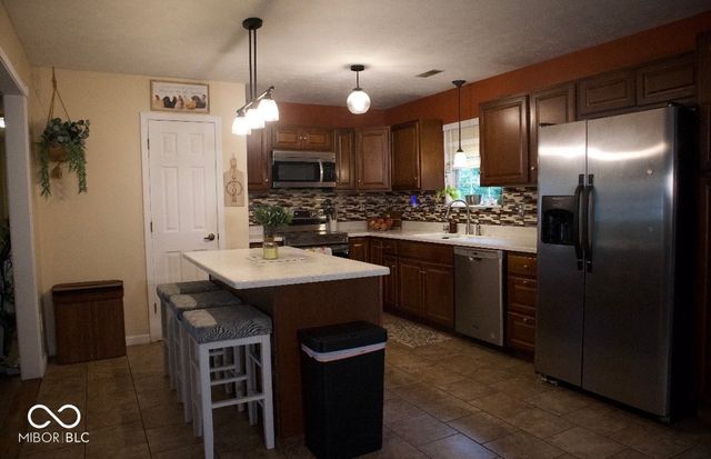 7818 Jaclyn Drive, Indianapolis, IN 46237