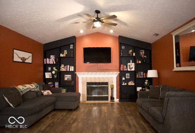 7818 Jaclyn Drive, Indianapolis, IN 46237