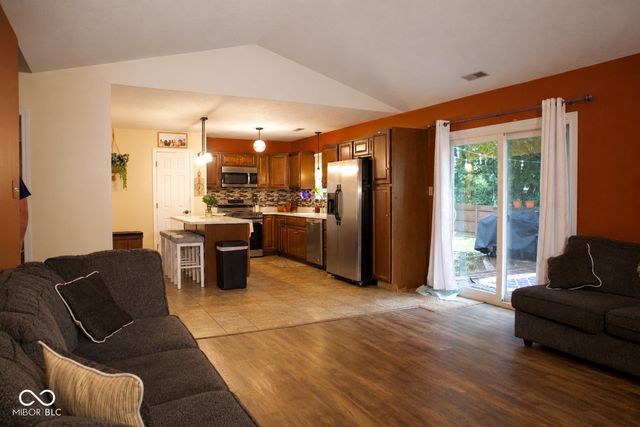 7818 Jaclyn Drive, Indianapolis, IN 46237