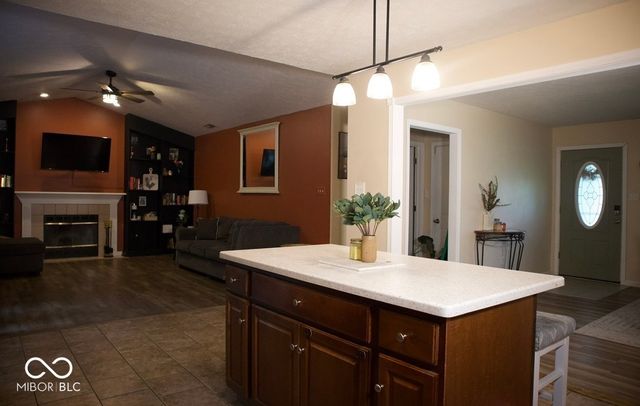 7818 Jaclyn Drive, Indianapolis, IN 46237