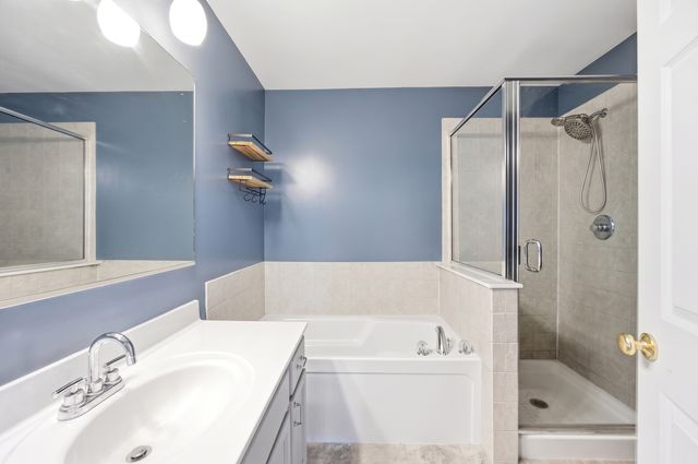11020 Cape Cod Lane, Huntley, IL 60142