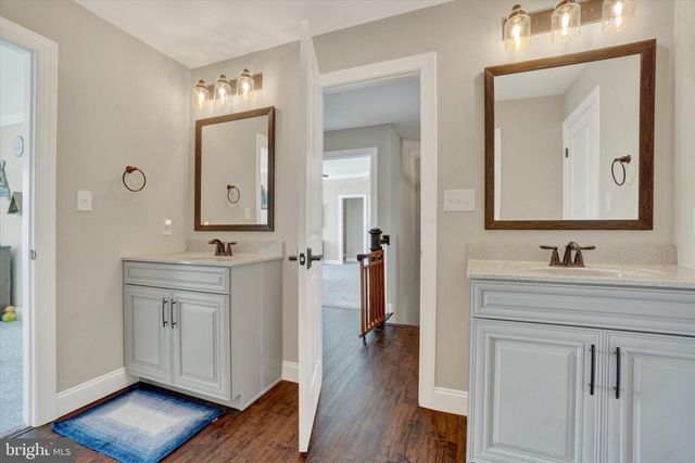 411 PEGGY LN, New Freedom, PA 17349