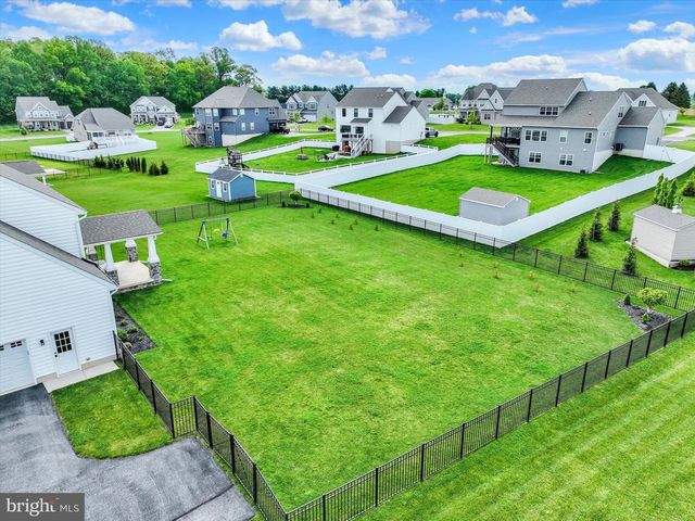 411 PEGGY LN, New Freedom, PA 17349