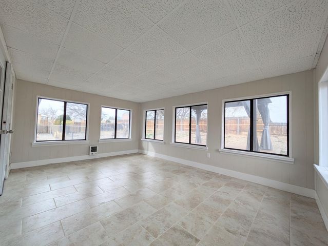 307 Cabeza Negra Drive SE, Rio Rancho, NM 87124