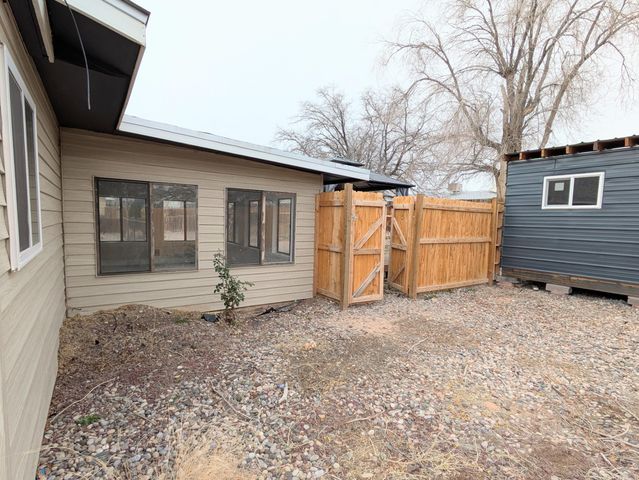 307 Cabeza Negra Drive SE, Rio Rancho, NM 87124