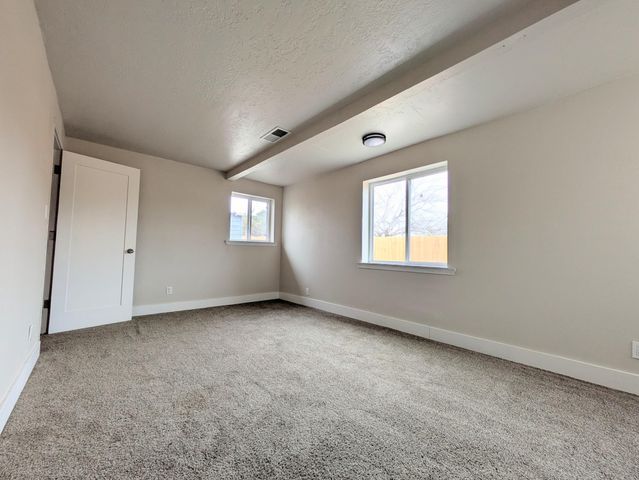 307 Cabeza Negra Drive SE, Rio Rancho, NM 87124