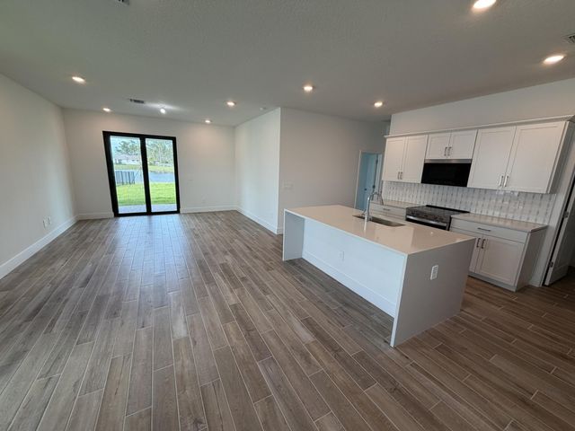 6781 SE Park Trace Drive, Stuart, FL 34997