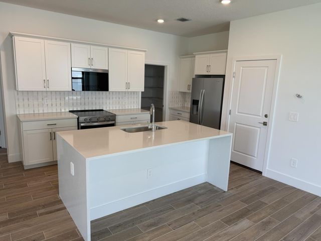 6781 SE Park Trace Drive, Stuart, FL 34997