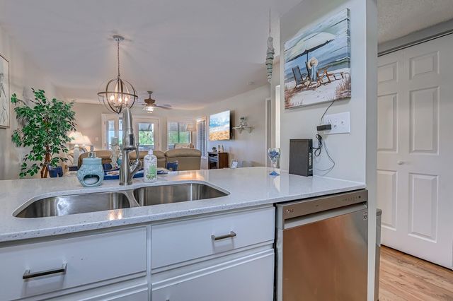 223 Maison Dr. F4, Myrtle Beach, SC 29572