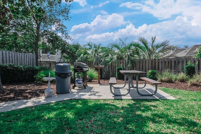 223 Maison Dr. F4, Myrtle Beach, SC 29572