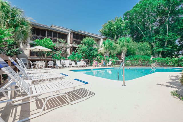 223 Maison Dr. F4, Myrtle Beach, SC 29572