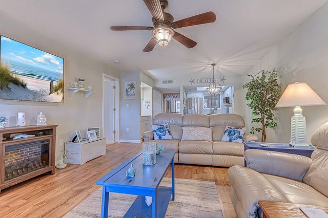 223 Maison Dr. F4, Myrtle Beach, SC 29572