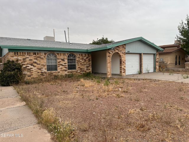 10428 CRONUS Drive, El Paso, TX 79924