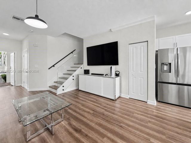 25545 SW 109th Ave, Homestead, FL 33032