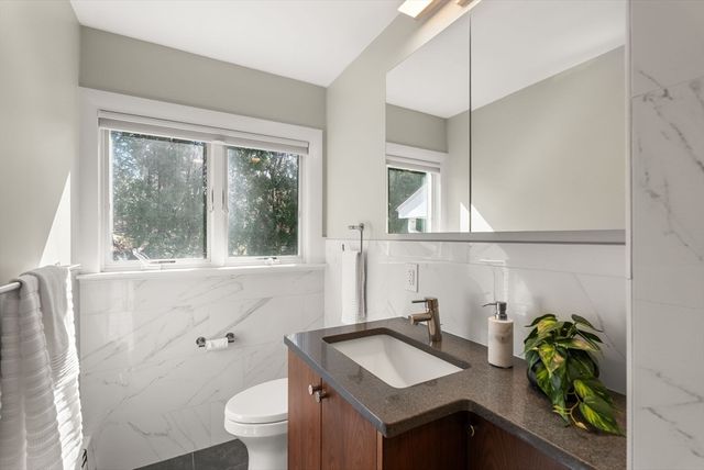 160 Varick Road, Newton, MA 02468