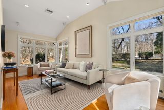 160 Varick Road, Newton, MA 02468