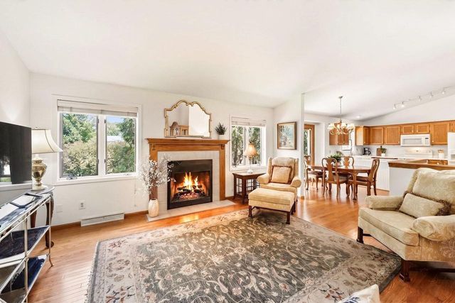 3033 Artesian Lane, Madison, WI 53713
