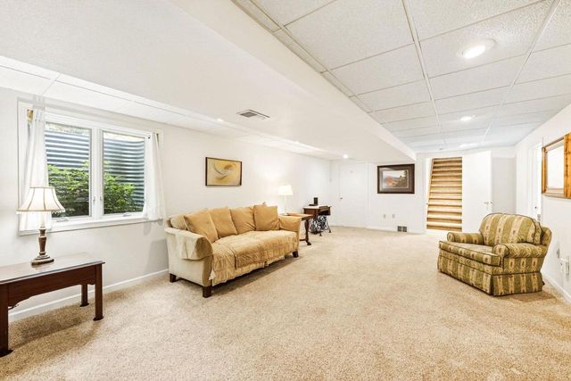 3033 Artesian Lane, Madison, WI 53713