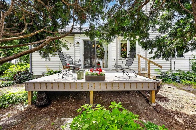 3033 Artesian Lane, Madison, WI 53713