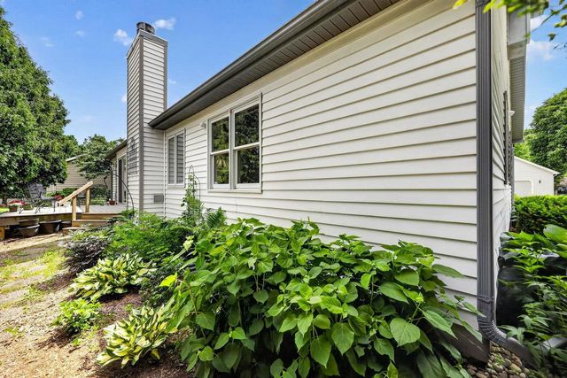 3033 Artesian Lane, Madison, WI 53713