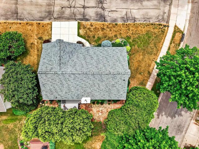 3033 Artesian Lane, Madison, WI 53713